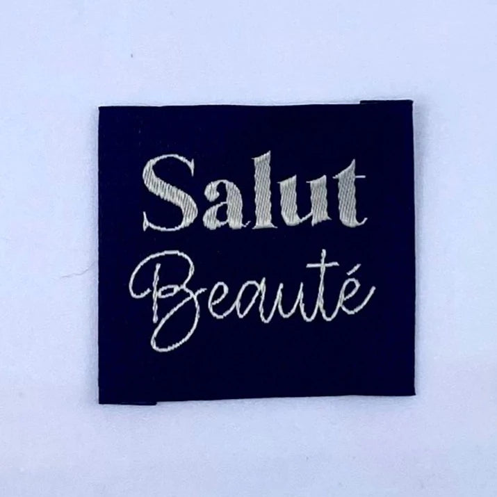 Label “Salut Beauté” Zwart - L’Étiquette Home Couture - The Final Stitch